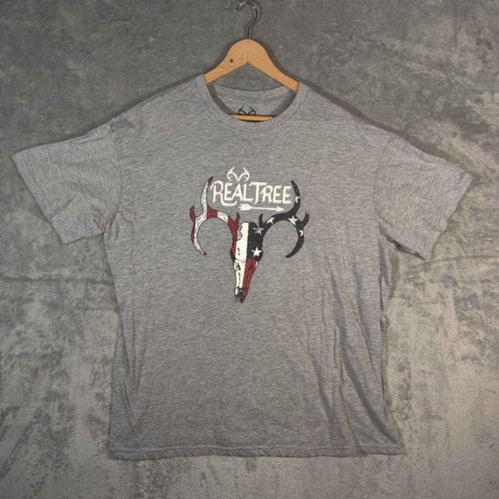 Realtree Shirt‎ Men's XL Ggrey Short Sleeve Classic Fit Tee Deer Skull Flag